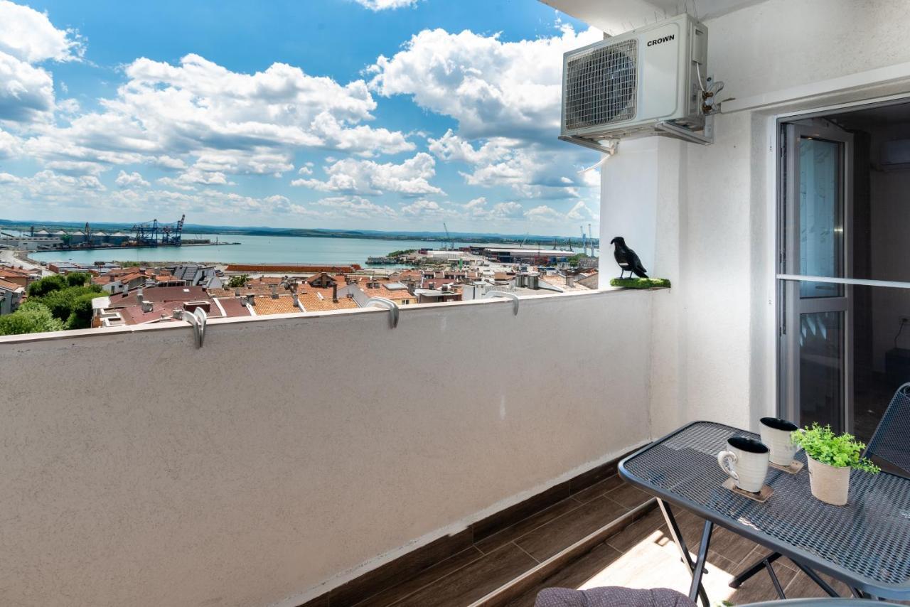 Апартамент За Гости Во1 Burgas Exteriör bild